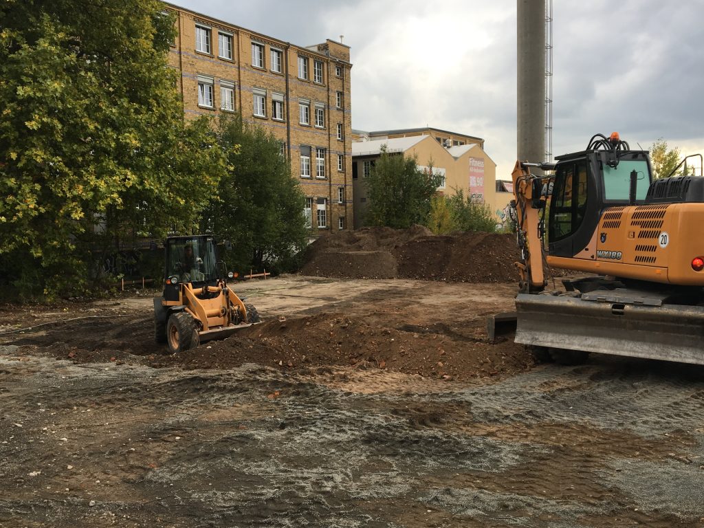 Baubeginn 10.10.2016